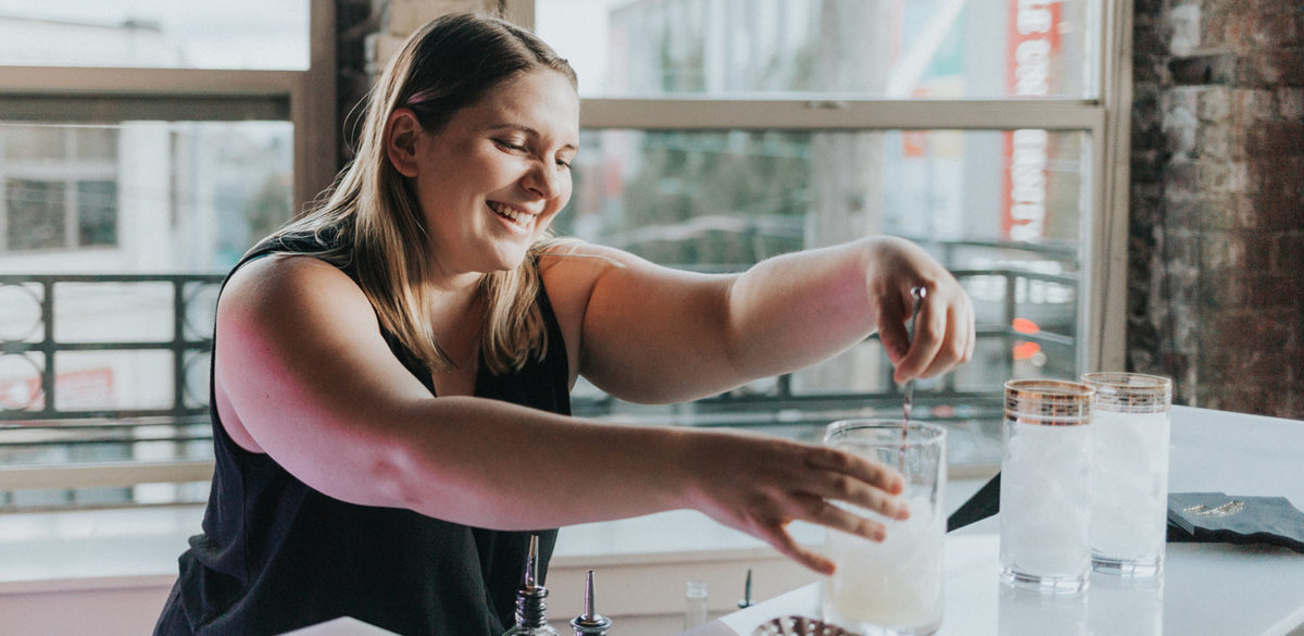 Hire a Licensed & Insured Bartender for your Party Party on the Rocks